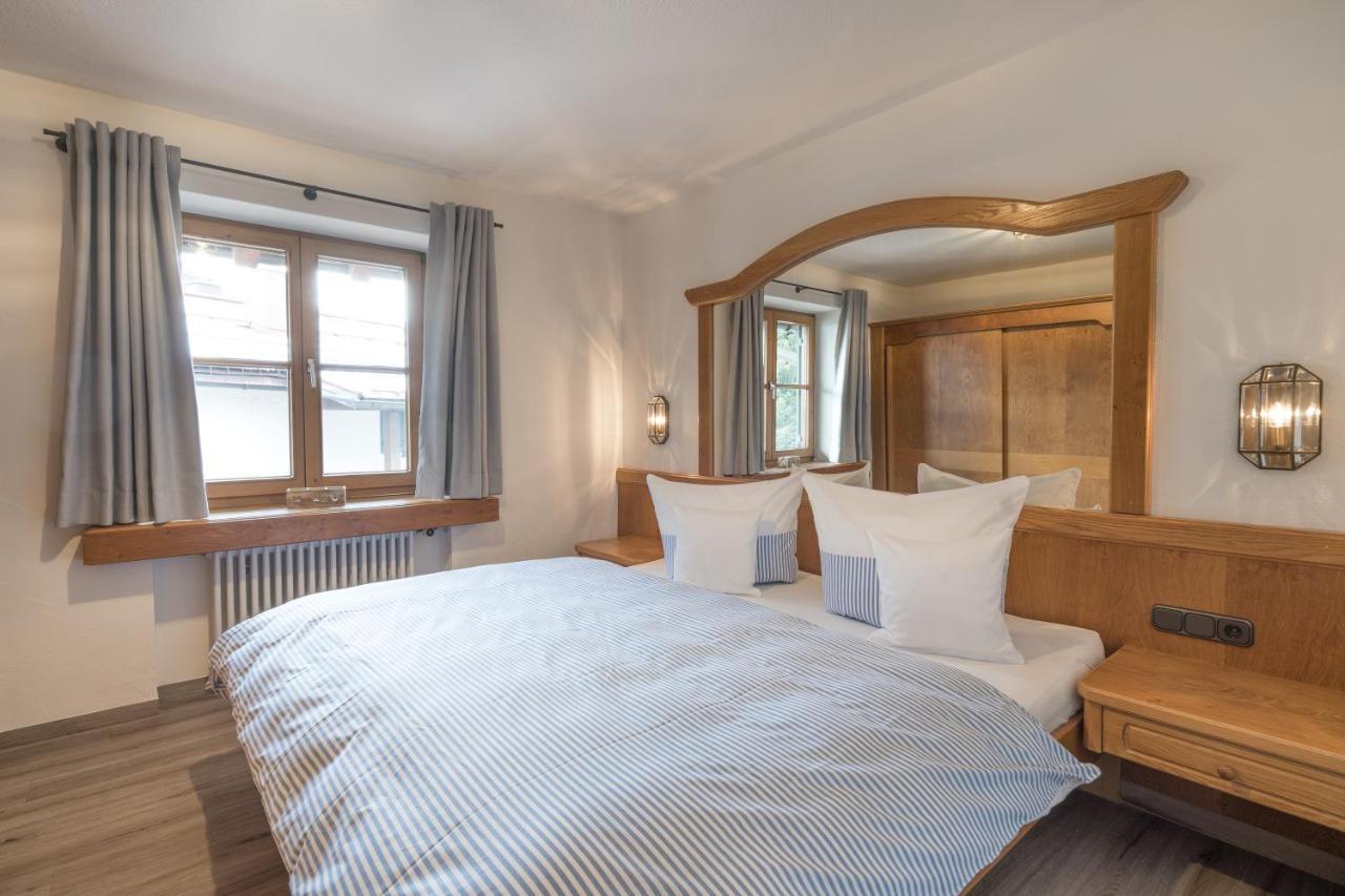 Ferienwohnungen Alpentraum - Landhaus Im Oberen Markt Oberstdorf Exteriör bild
