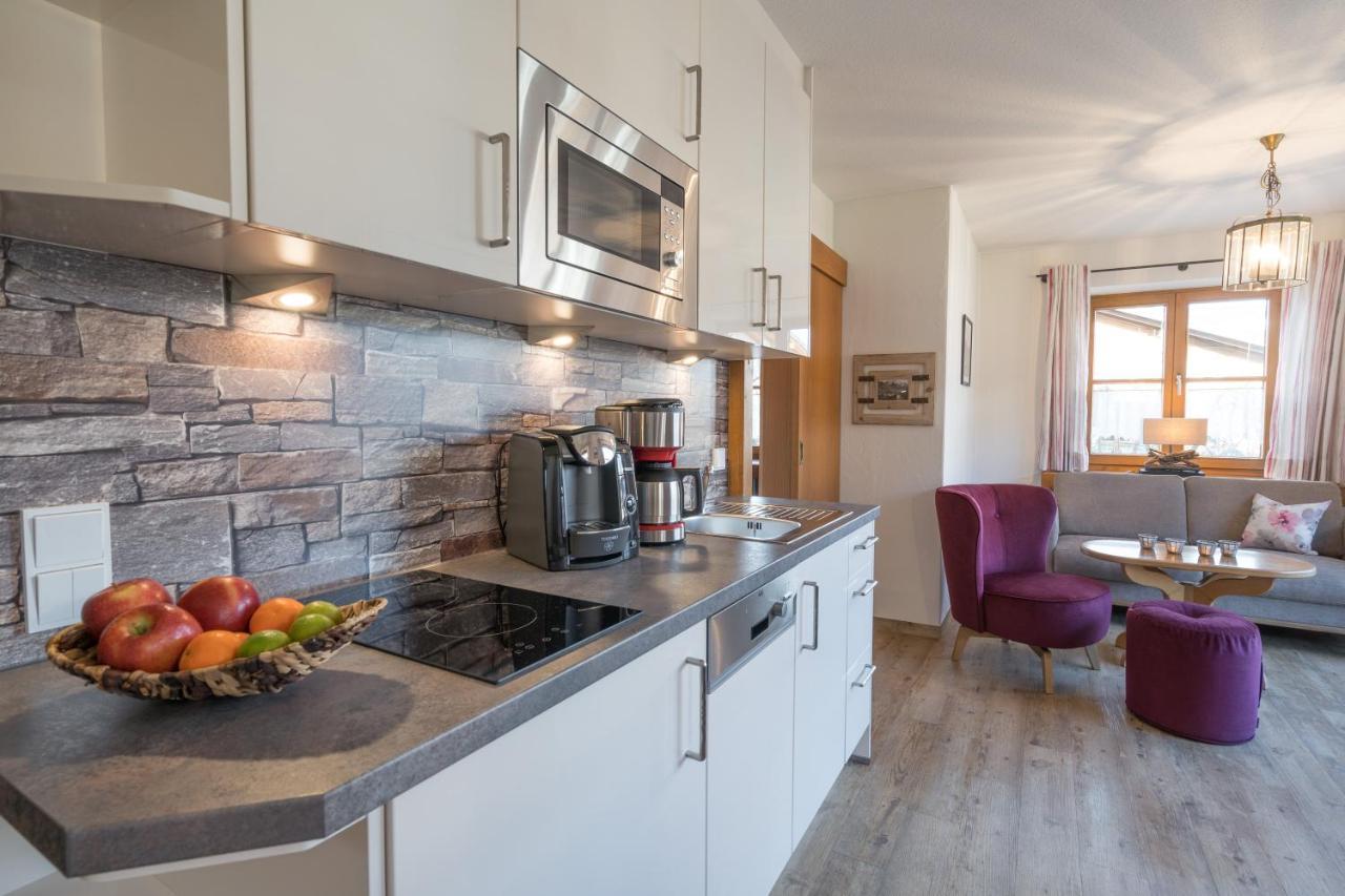 Ferienwohnungen Alpentraum - Landhaus Im Oberen Markt Oberstdorf Exteriör bild